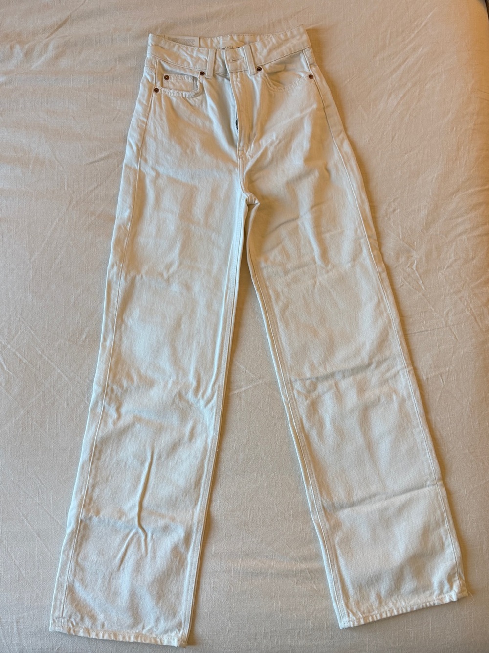 H&M Ecru High-Rise Wide-Leg Jeans